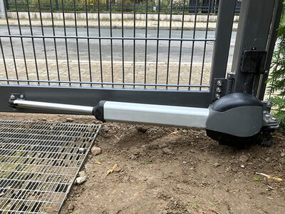 Elektrischer Torantrieb Marantec