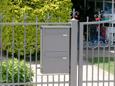 Briefkasten in Berlin 1