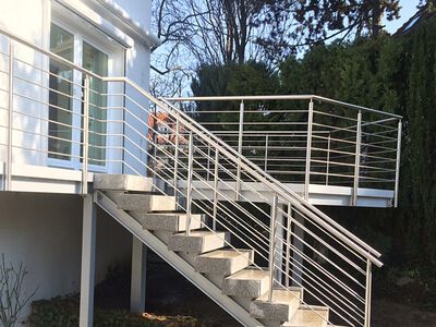 Stahlterrasse E2
