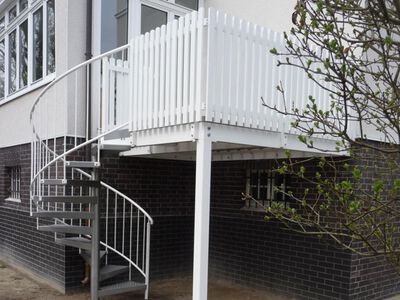Stahlterrasse B1
